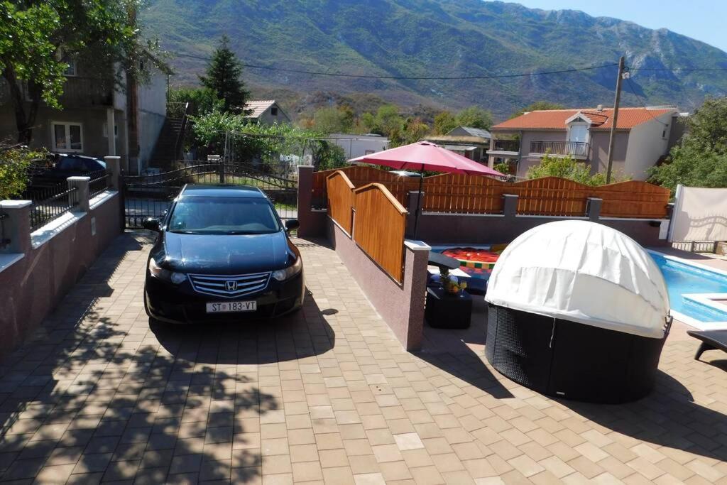 Holiday Home Jass Near Makarska Zagvozd Esterno foto
