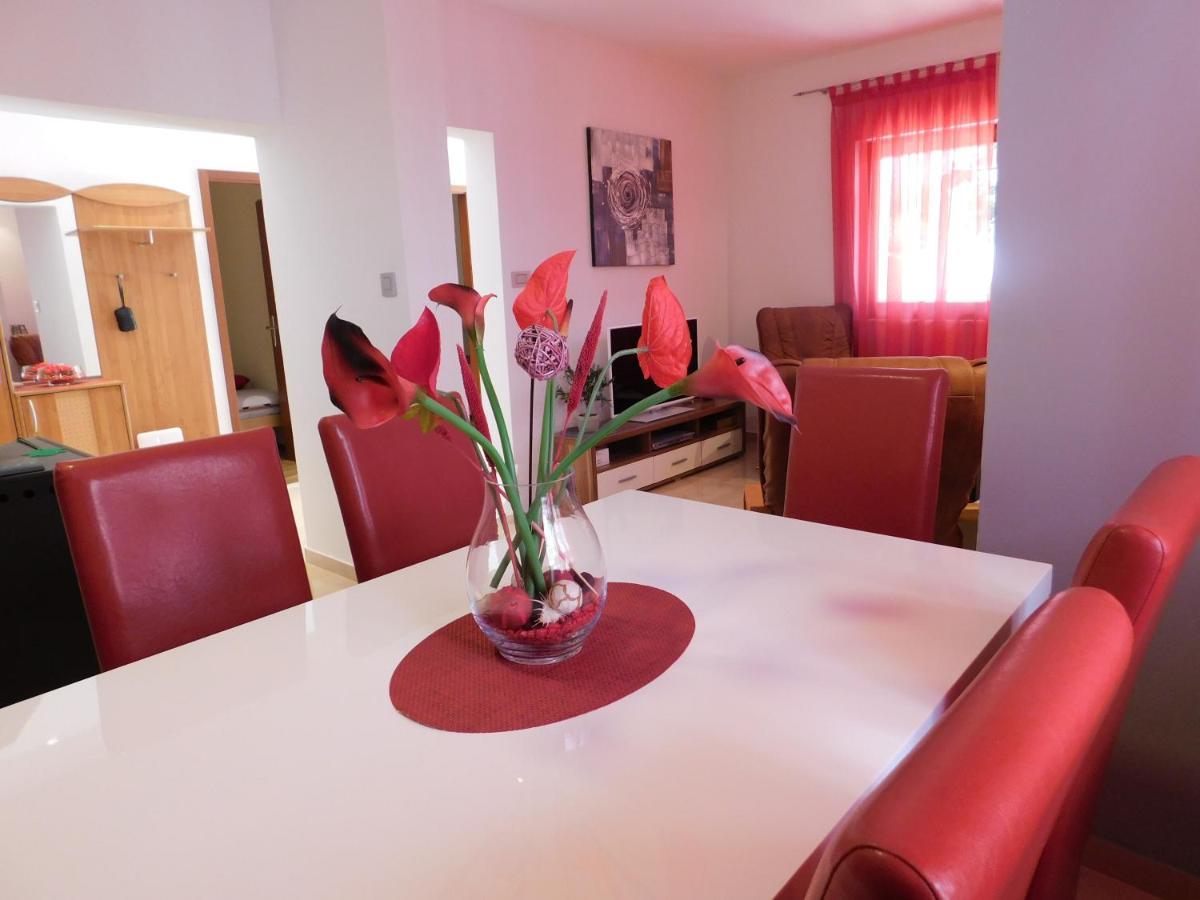 Holiday Home Jass Near Makarska Zagvozd Esterno foto